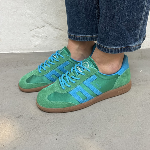 back 70 ghost c26-107 vertes