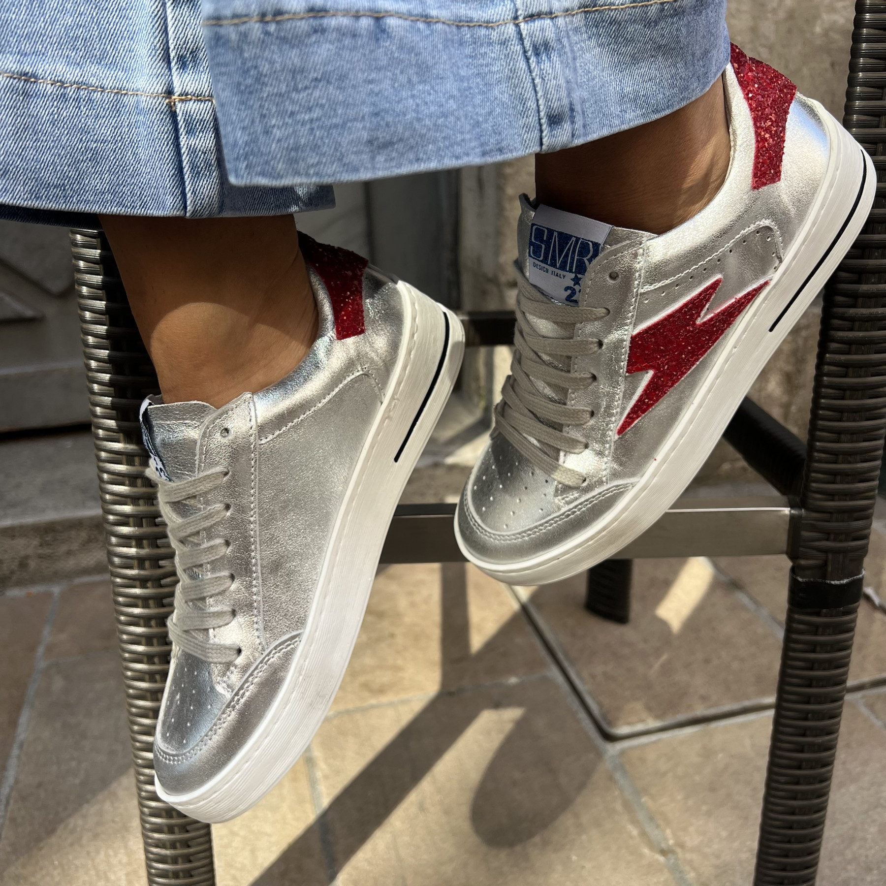Baskets smr 23 noubar A399 argent et rouges