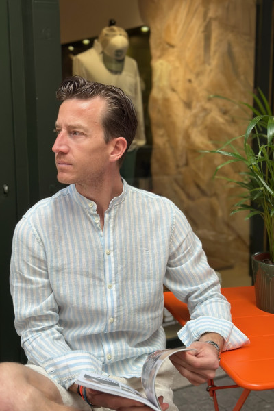 casual friday chemise col mao rayée bleu ciel et blanc