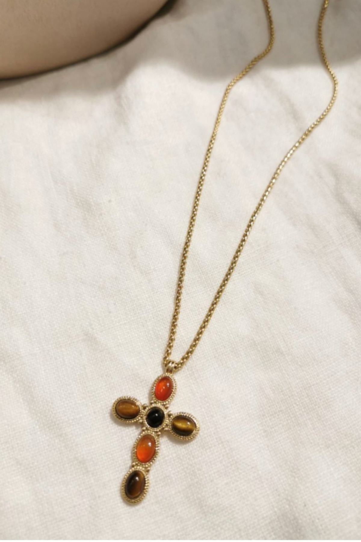 CHUMMY COLLIER CROIX FEMME ACIER INOXYDABLE PERLES (1)