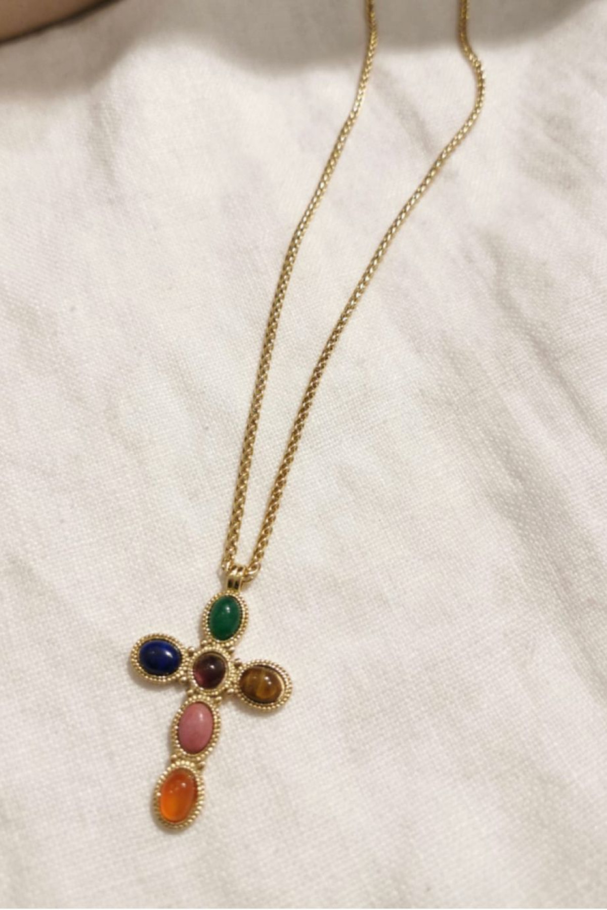 CHUMMY COLLIER CROIX FEMME ACIER INOXYDABLE PERLES (1)