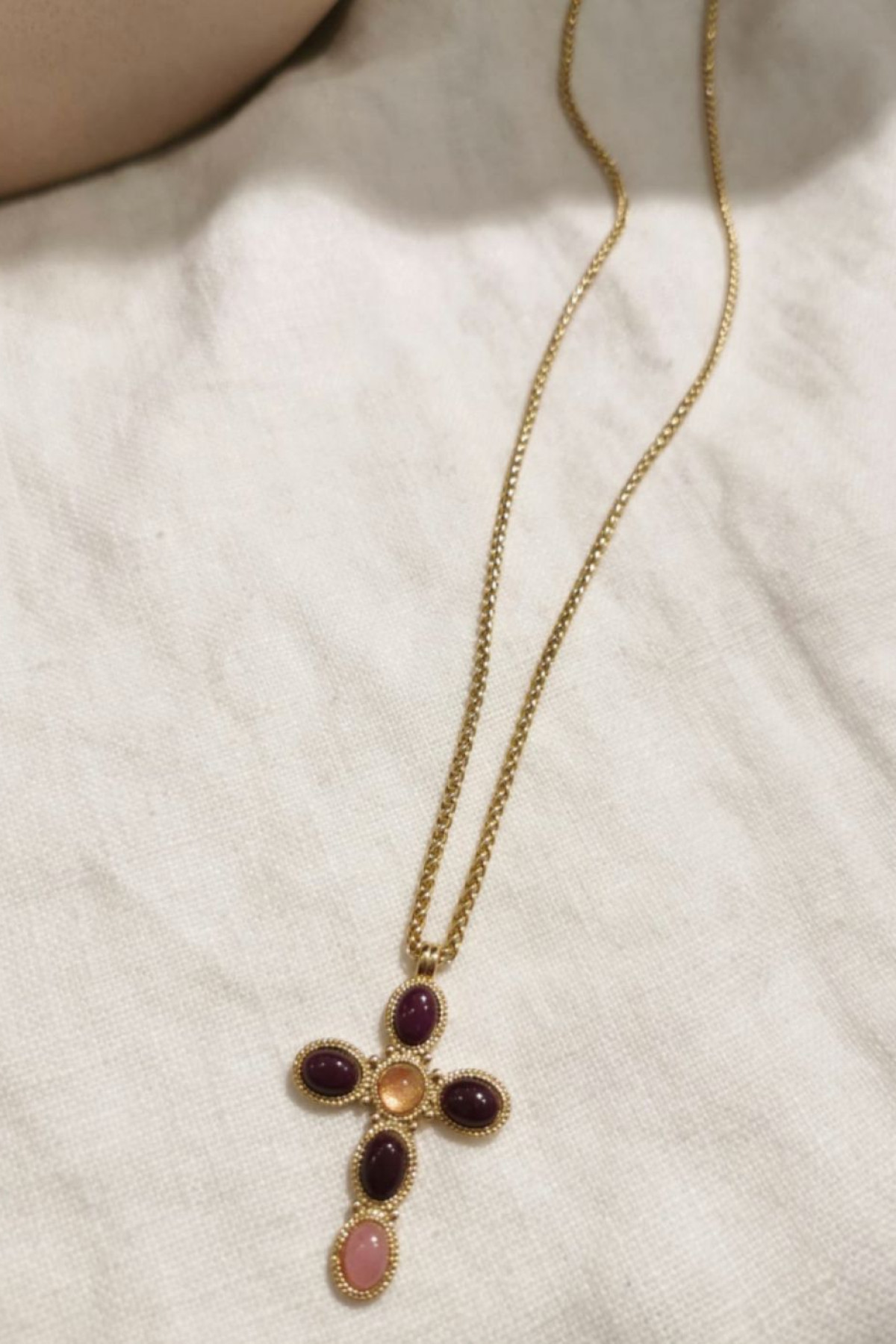 CHUMMY COLLIER CROIX FEMME ACIER INOXYDABLE PERLES (1)