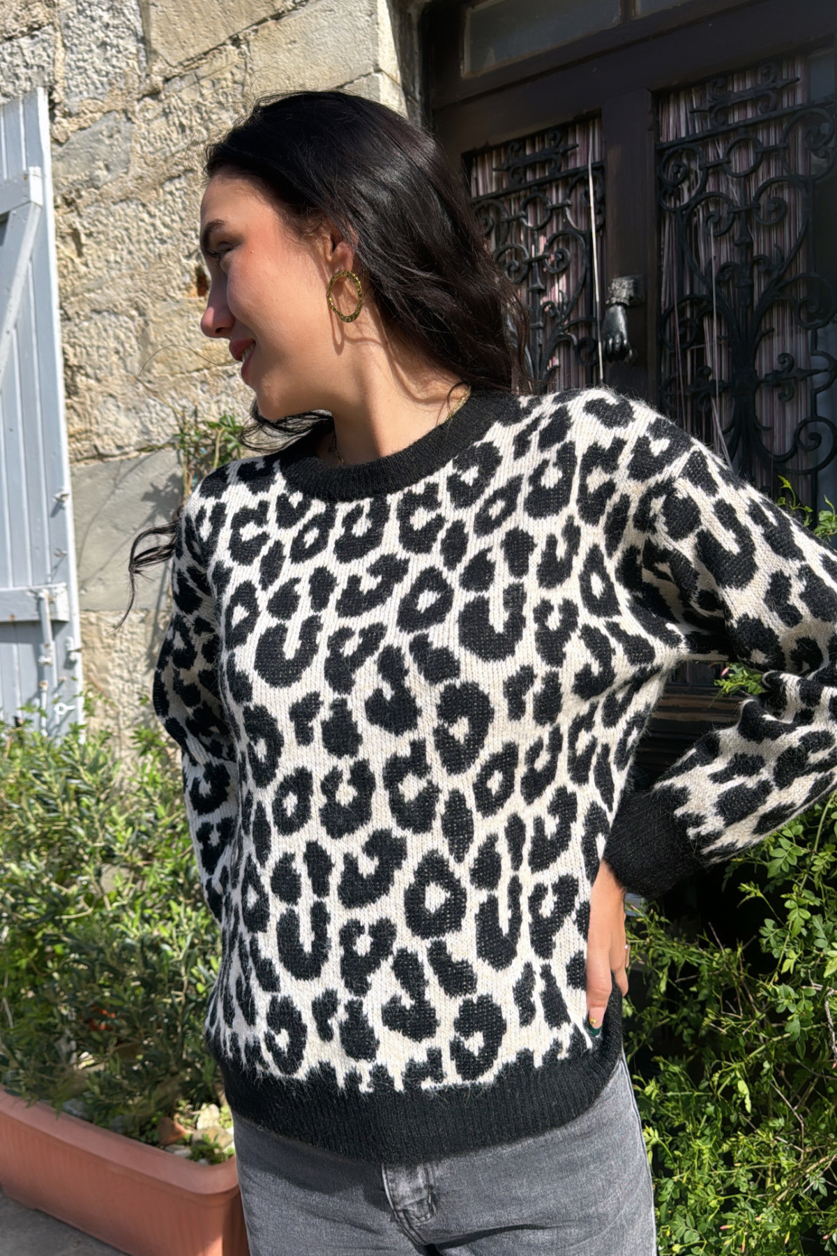 pull chummy noir motif léopard YU519 ITHIPPIES (3)