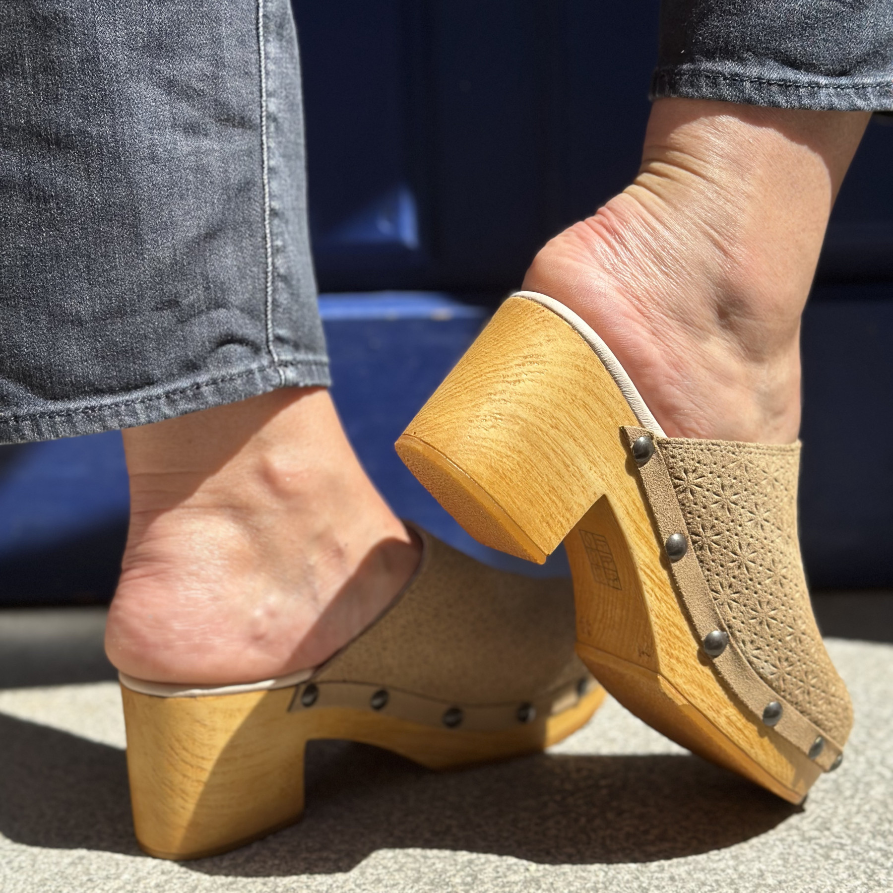 les sabots de caro ibiza nubuck fleuri  (4)