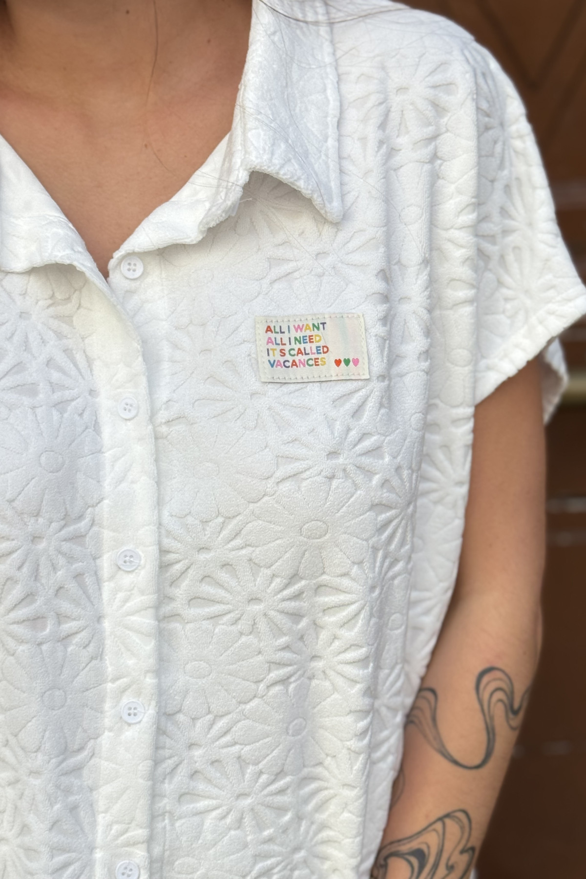 TOP EN EPONGE blanc  AVEC COL MARQUE SEASON 15H858 (3)
