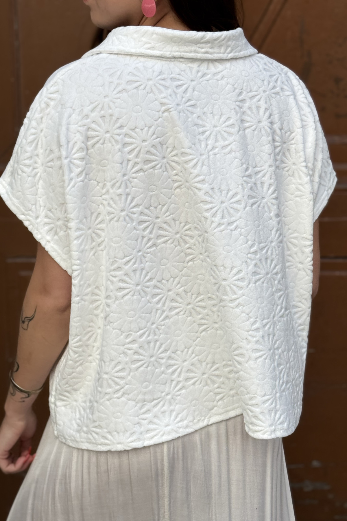 TOP EN EPONGE blanc  AVEC COL MARQUE SEASON 15H858 (4)