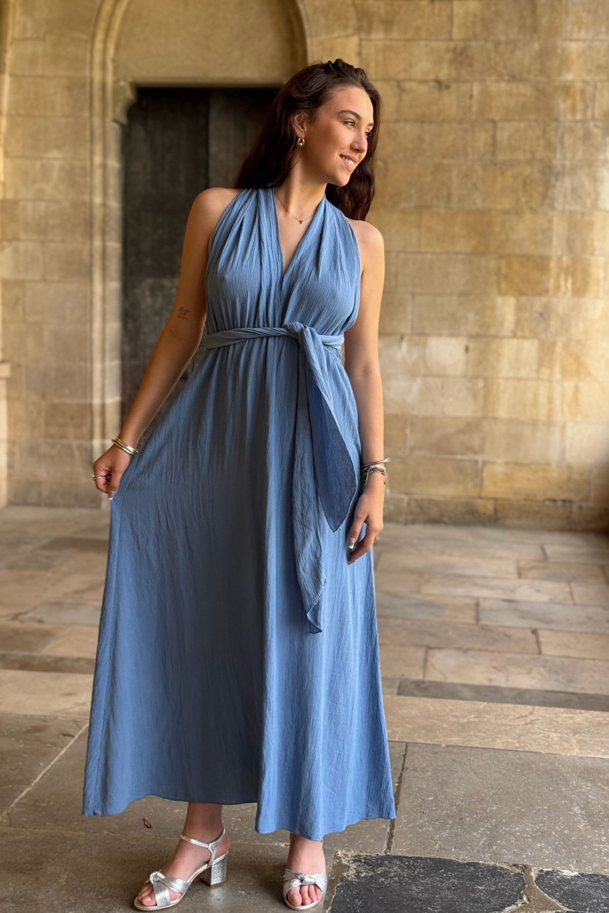 Robe longue bleu taille unique dos nu avec liens à nouer  (3)