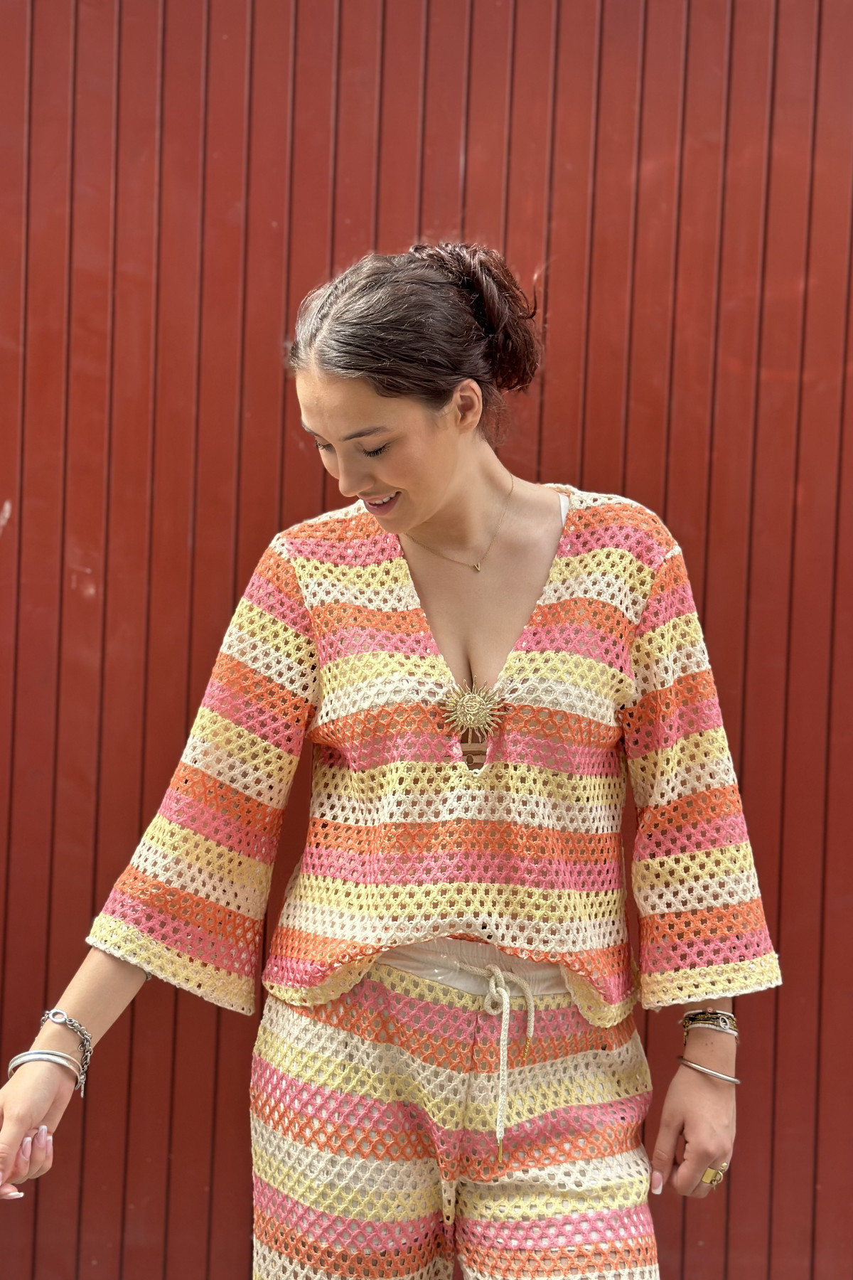 top manches longues en crochet à rayure multicolore (1)