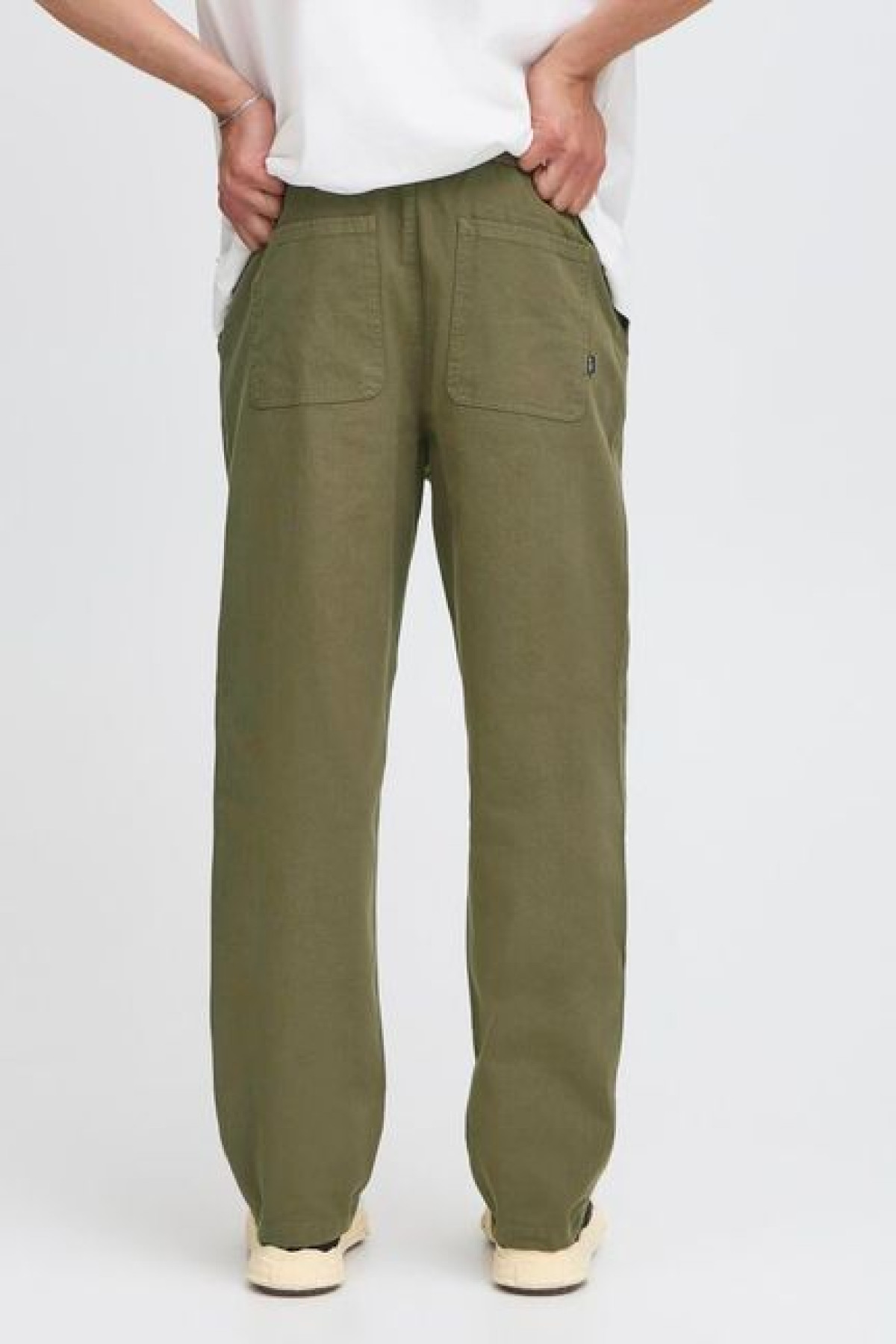solid pantalon liam kaki (3)