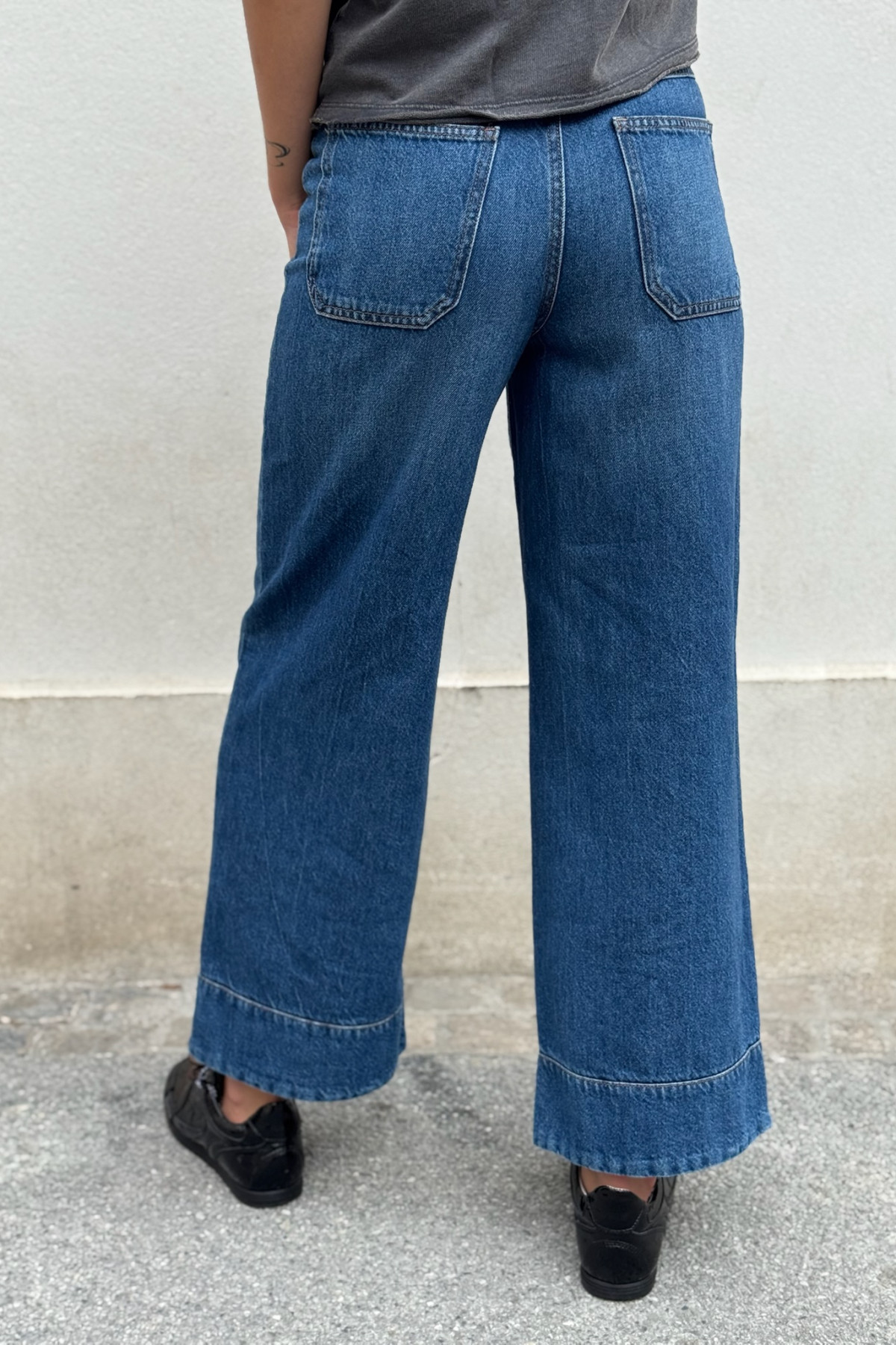 ichi pantalon jeans coupe droite assez court avec poches plaquées pamala  (4)