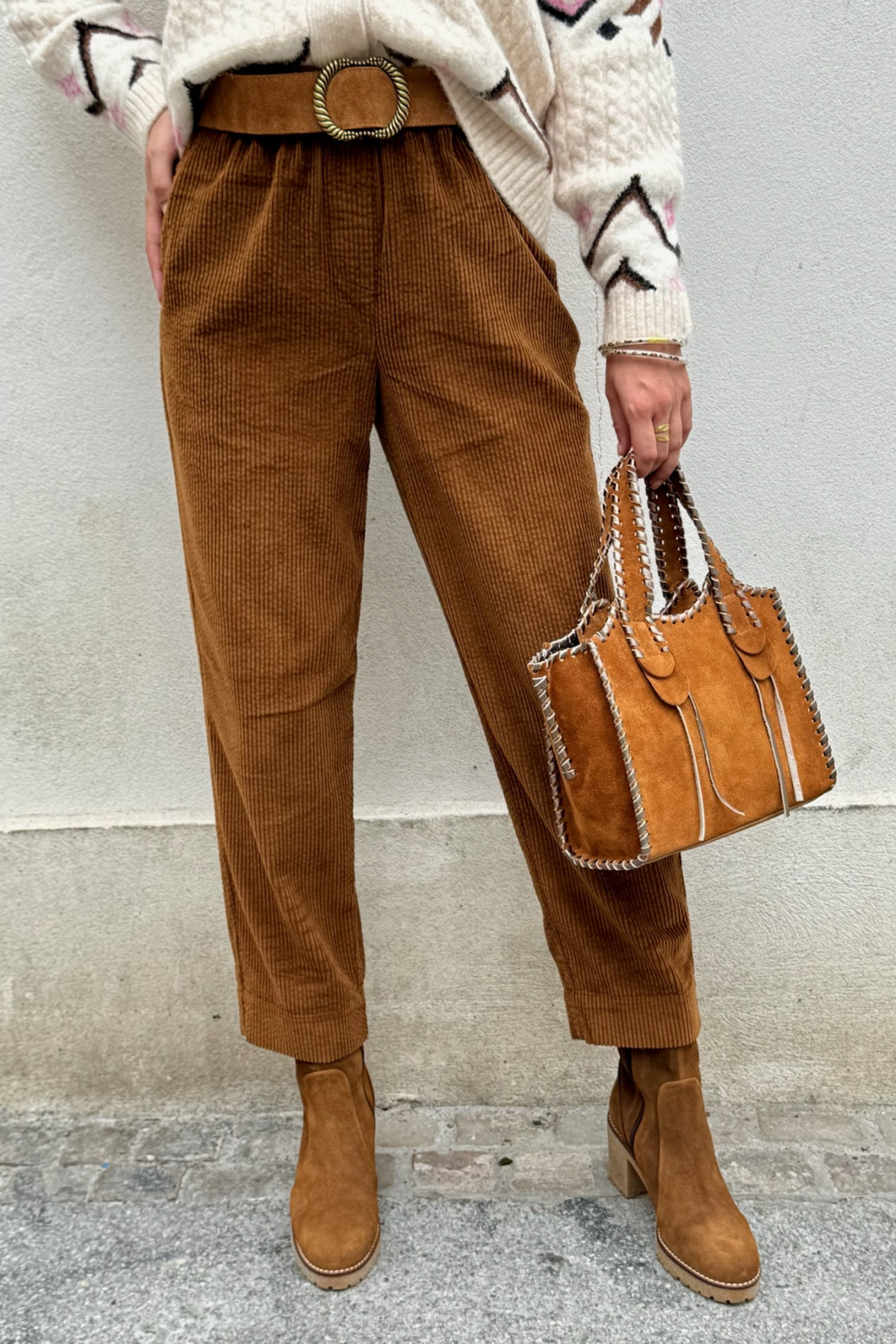 Pantalon b young dioxin en velours côtelé camel coupe droite (4)