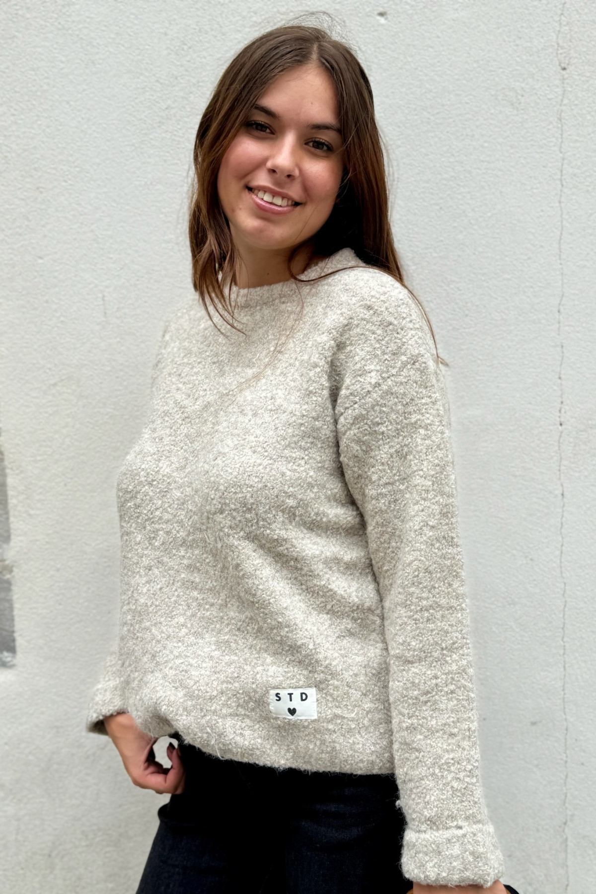 pull ichi blarisa4596 beige frisé col rond oversize  (2)