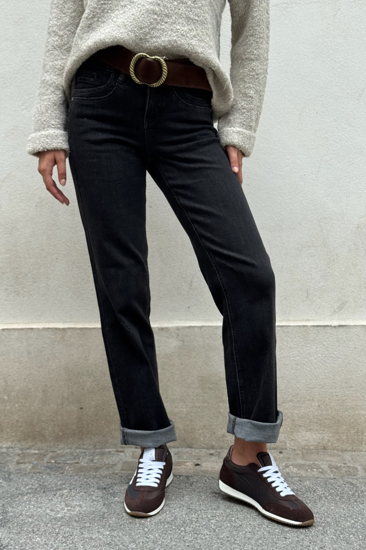 pantalon jeans coco cream noir taille basse coupe droite  (1)