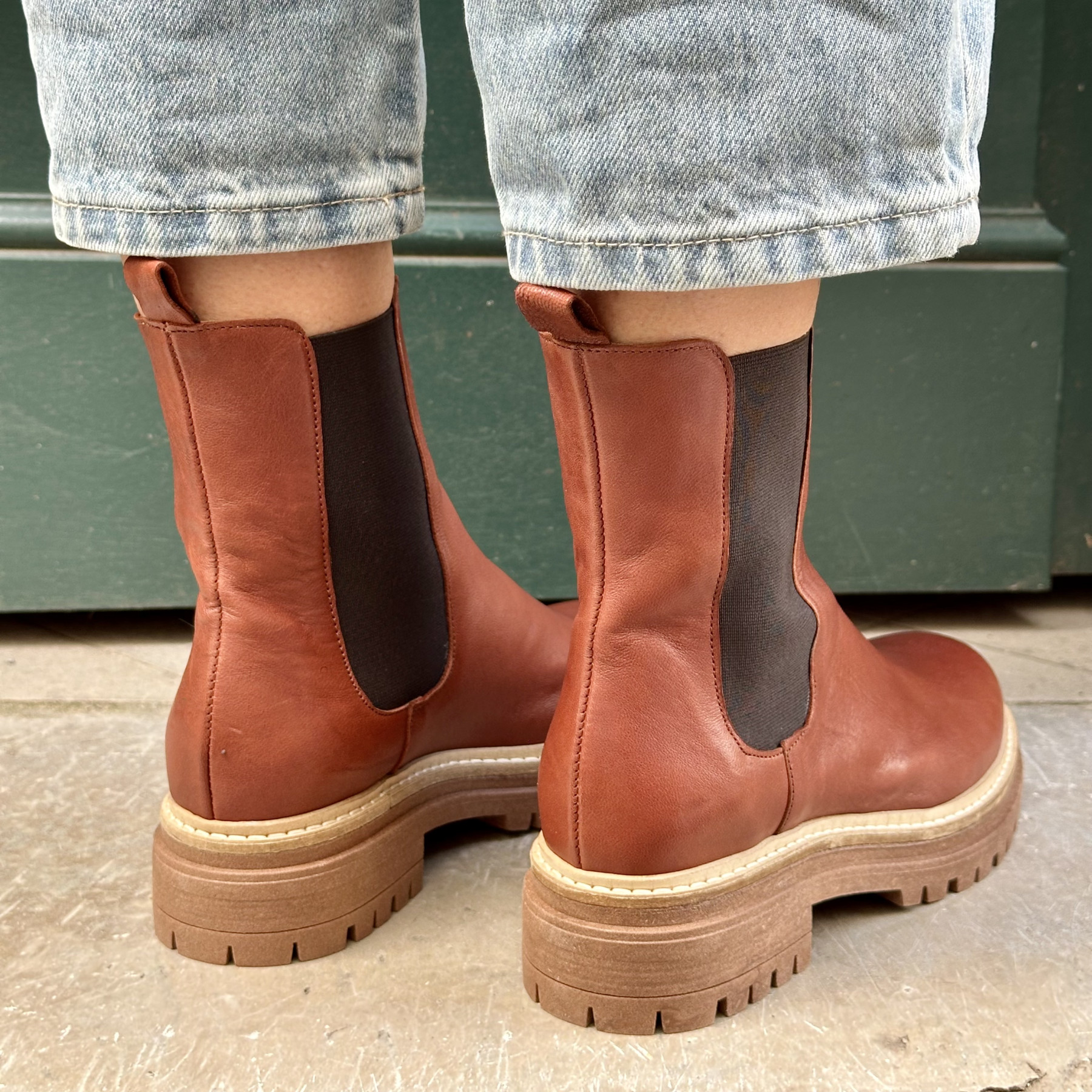 bottine ngy Chelsea caprias camel  (5)