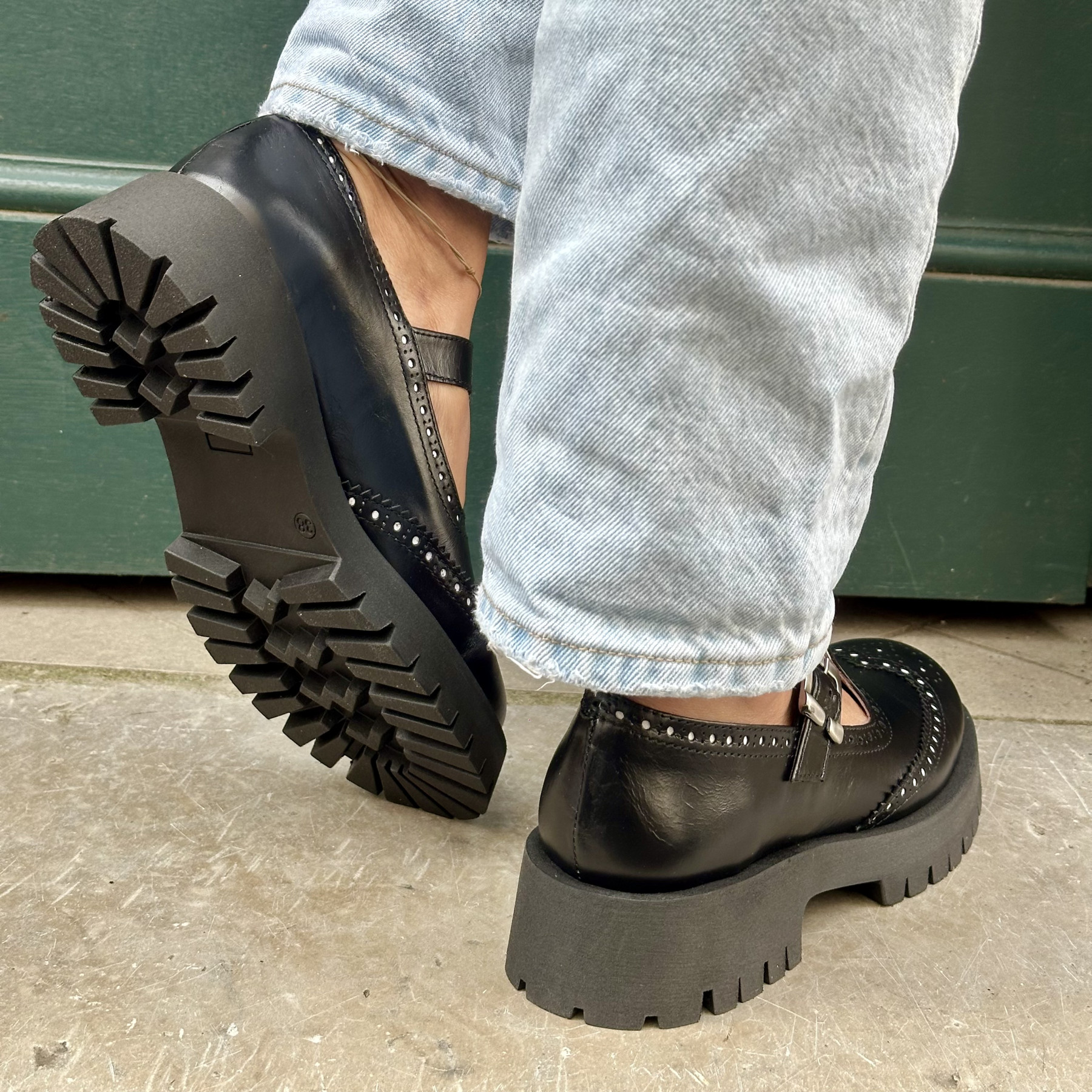 derbie minka jura noir et blanc  (5)