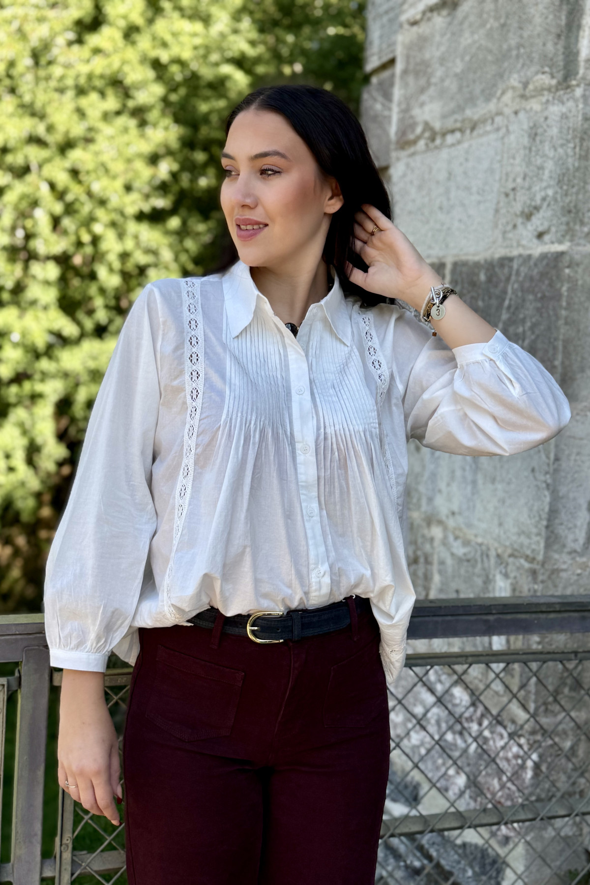 chemise senes 179 blanche avec broderies a l'avant  (2)