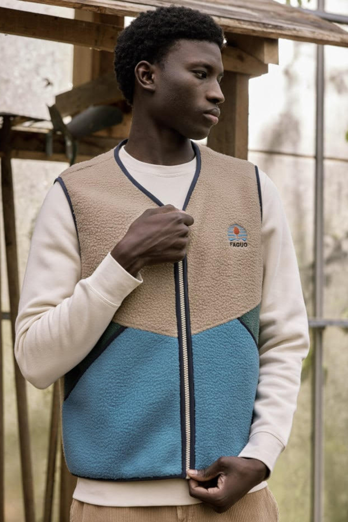 faguo veste sans manches teillay beige & bleue (2)