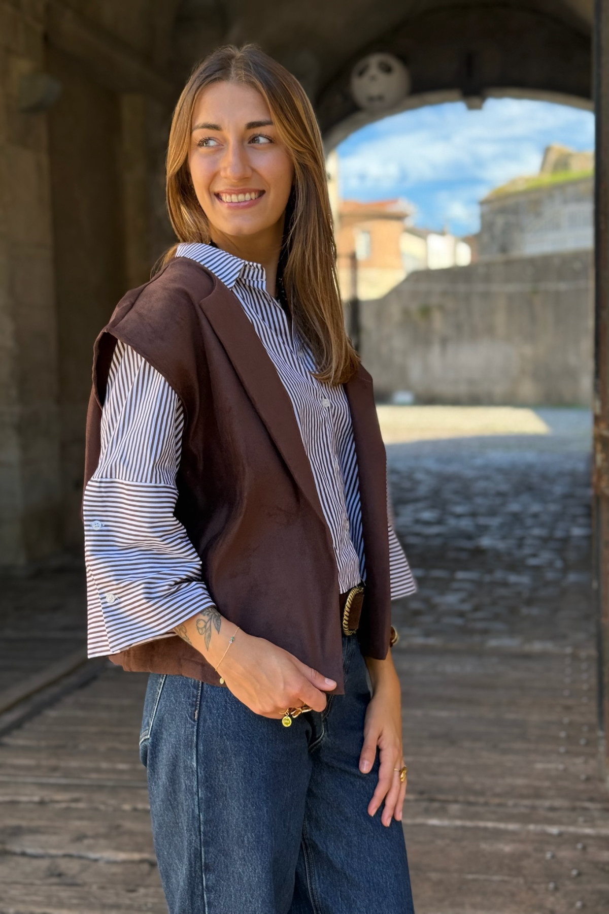 veste sans manche marron effet daim 9111 (2)
