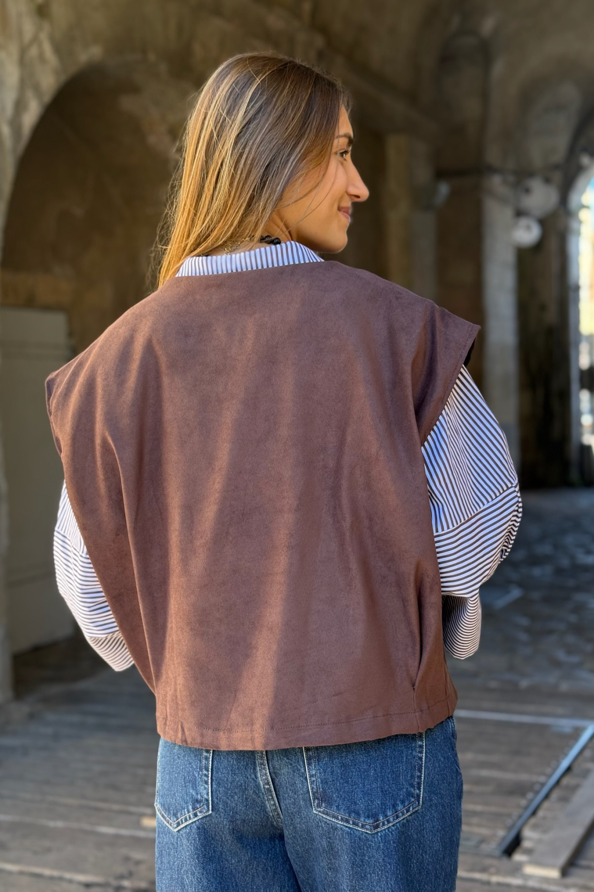 veste sans manche marron effet daim 9111 (4)