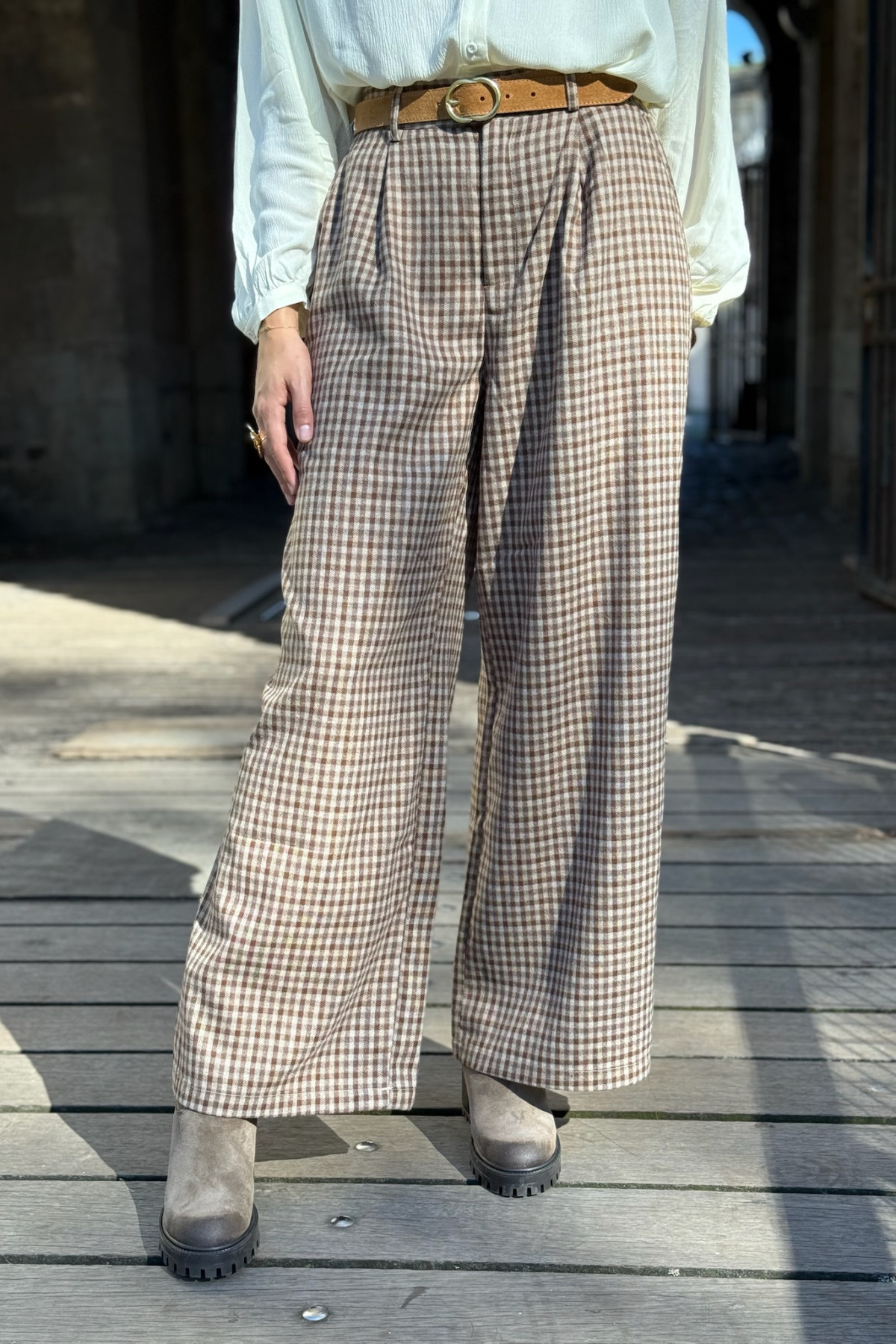 pantalon a carreaux the korner 1022 coupe large a pince (2)