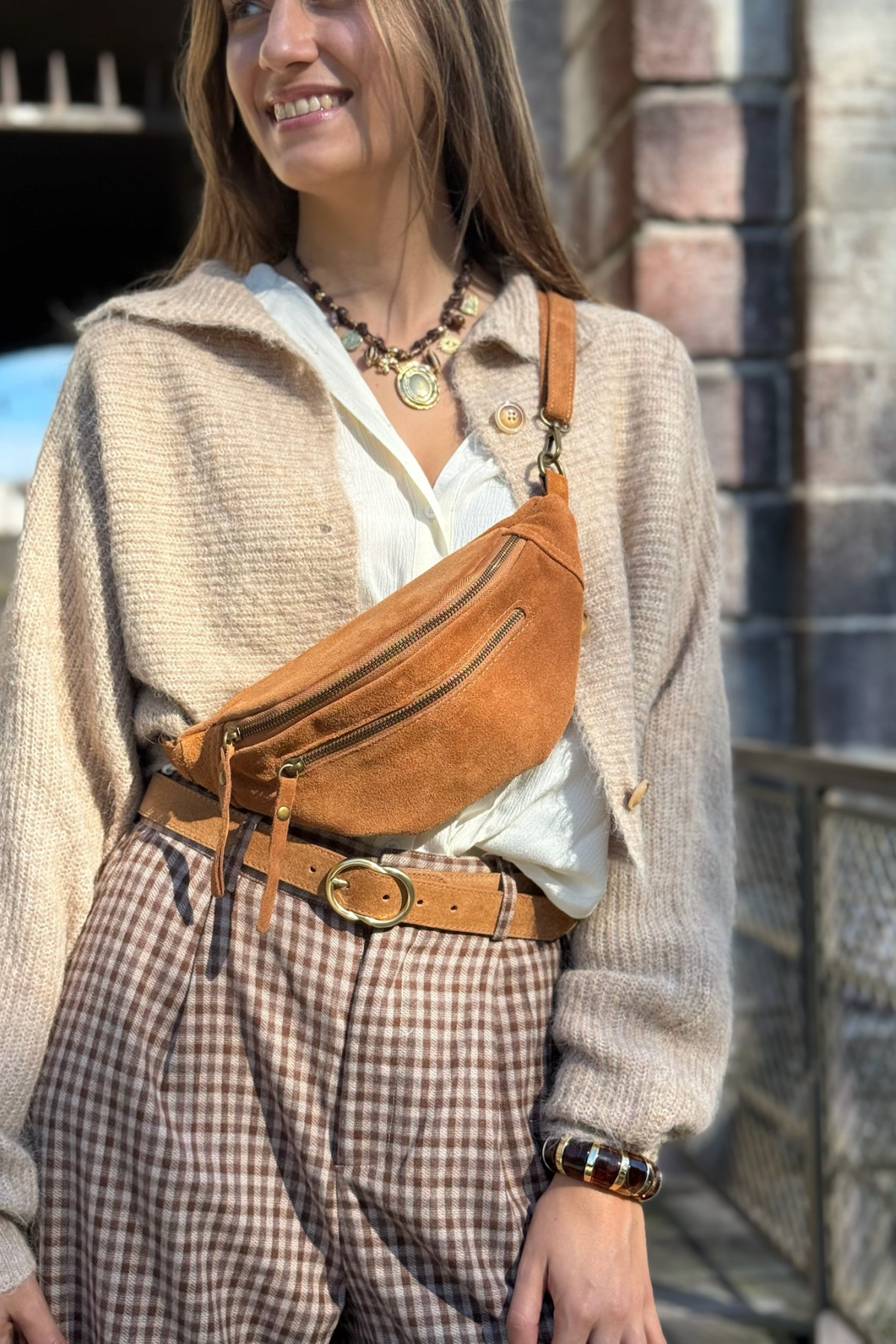 sac banane en cuir camel double poche  (1)
