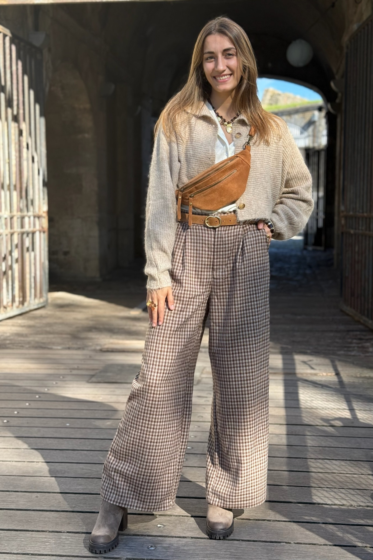 sac banane en cuir camel double poche  (2)