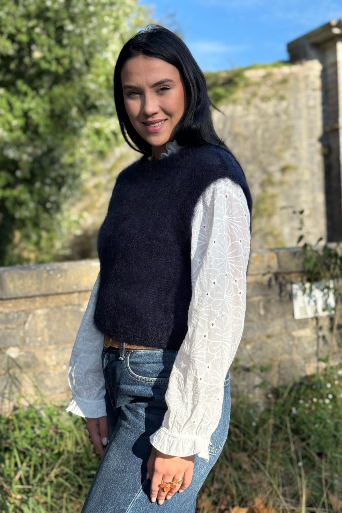pull sans manches bleu marine en mohair 210 (3)