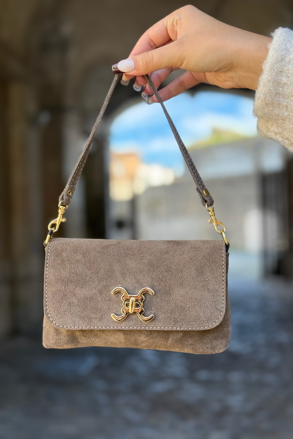 Sac a main petite pochette vimoda 390411 en dain beige (2)