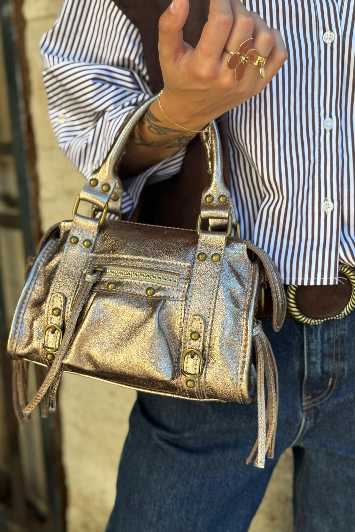 Sac à main en cuir métallisé doré vieilli chummy (1)