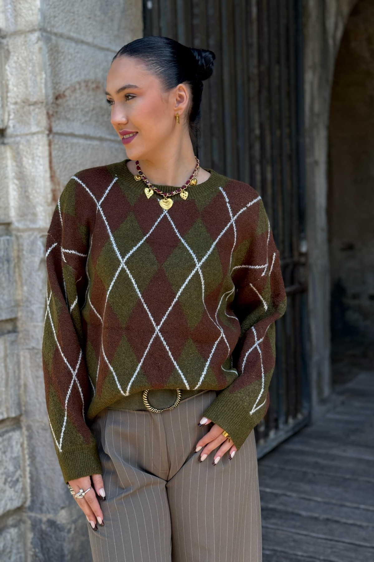 pull inapril1017 kaki et bordeaux carreaux style britannique (1)
