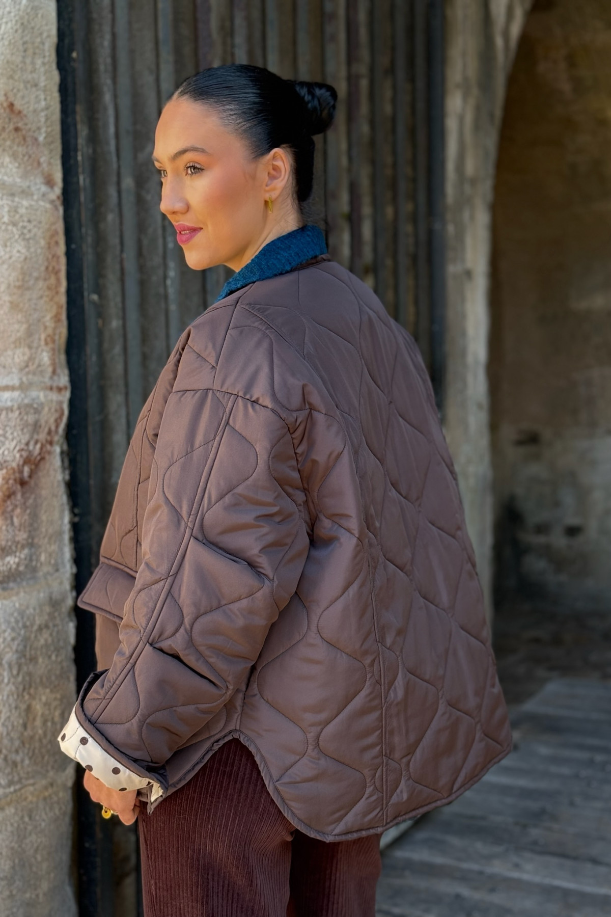 veste essentiel oversize marron matelassée intérieur pois (4)