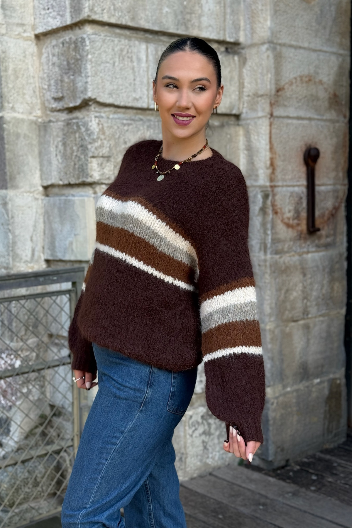pull the korner en maille marron a rayure horizontales sweater 3802 (5)