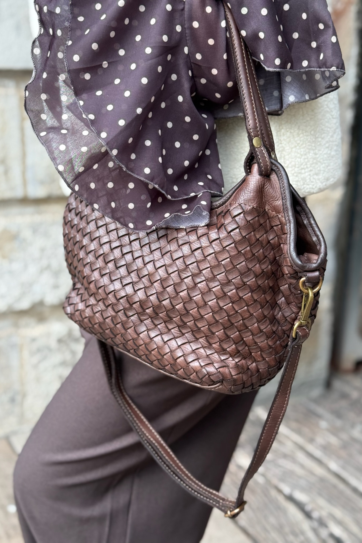 Sac en cuir véritable vimoda au tressage marron avec double anse  (3)