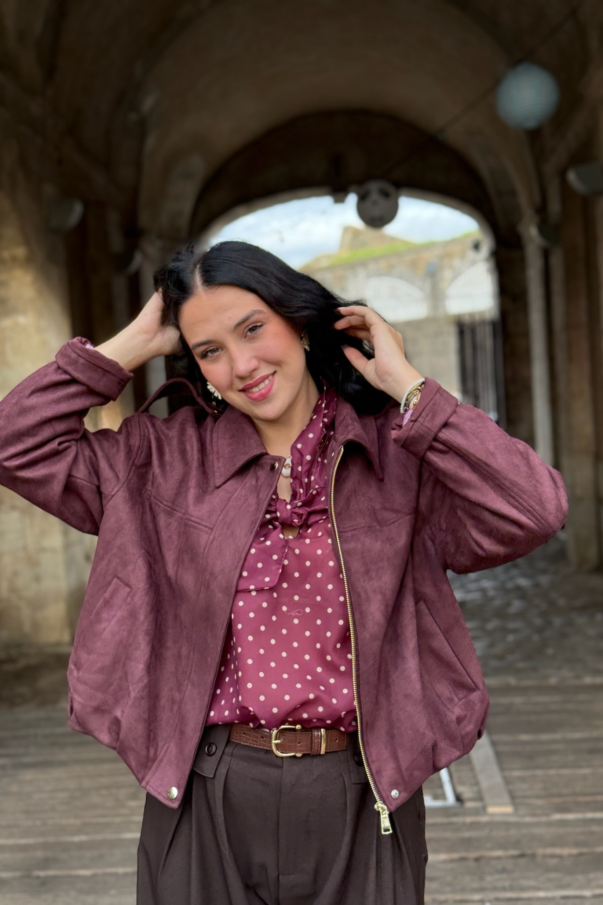 veste en daim col chemise bordeaux assez courte Z032 (2)