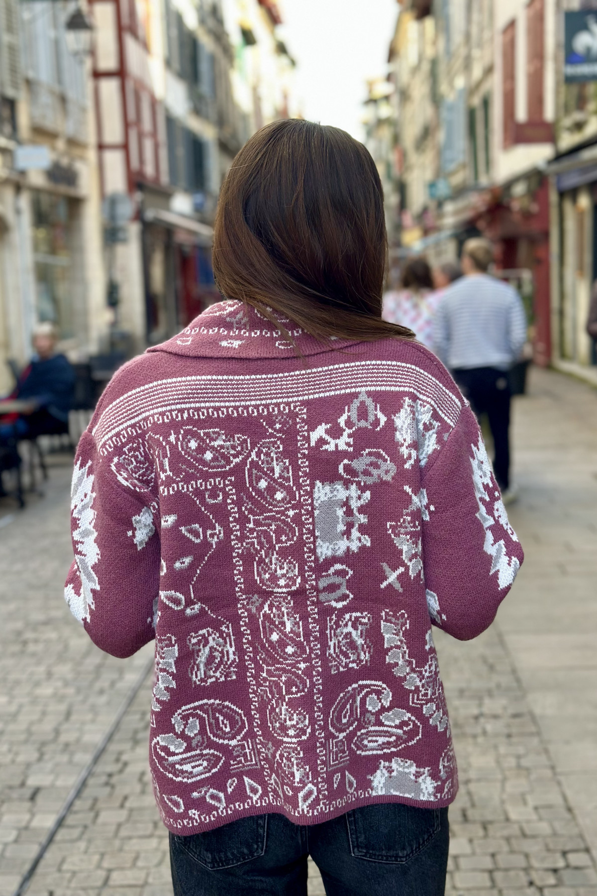 cardigan b young imprimé cachemire col chemise 9047 maylis rouge pasley (2)