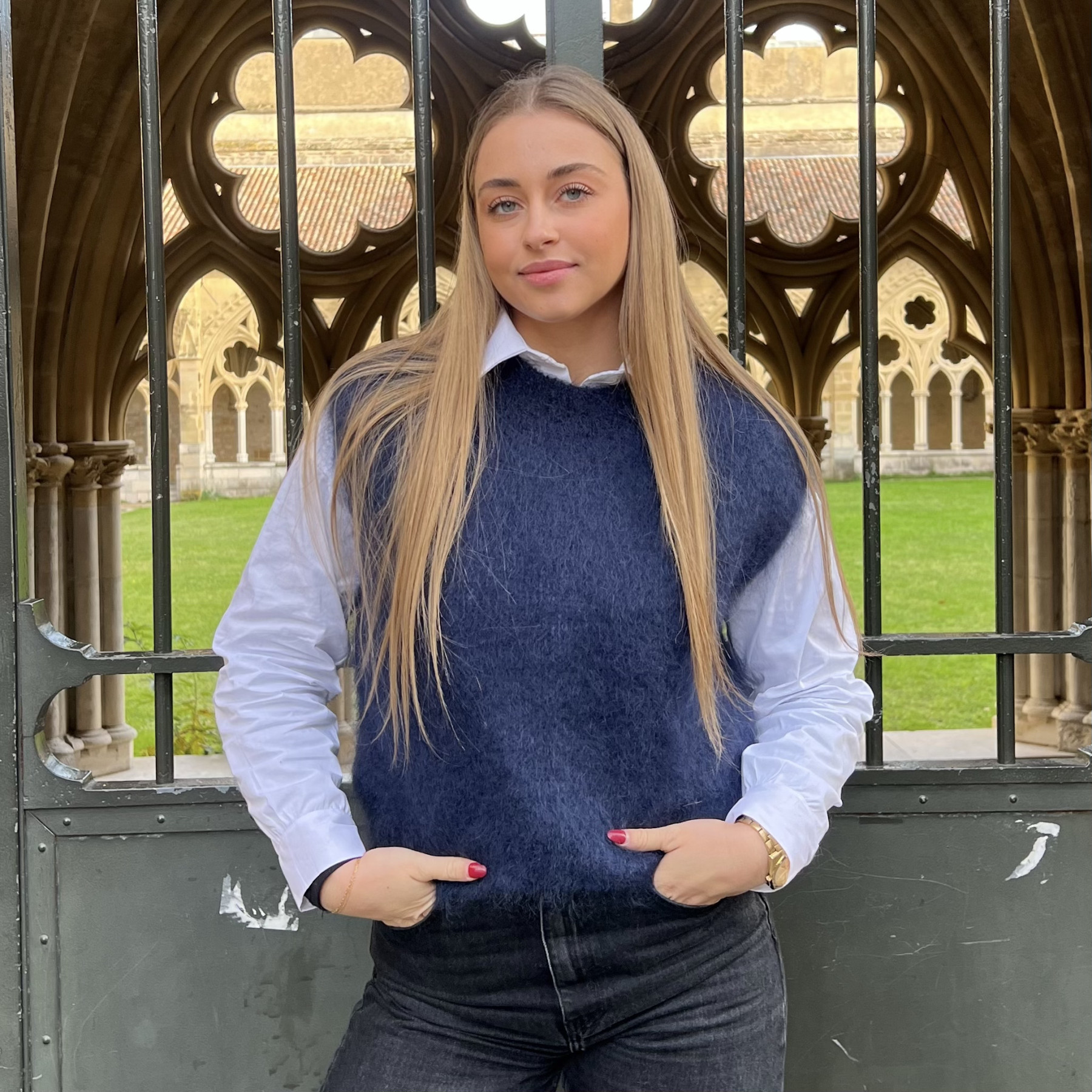 pull mohair sans manches chummy bleu marine (1)