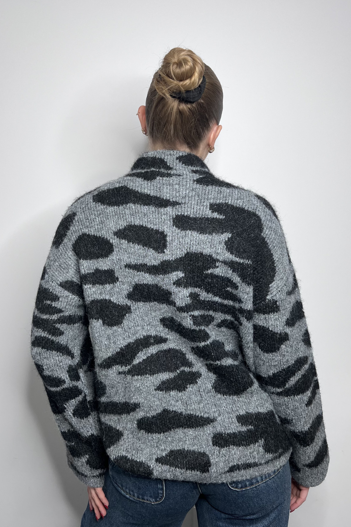 cream pull noir et gris a motif ELMAS 10614246 (3)