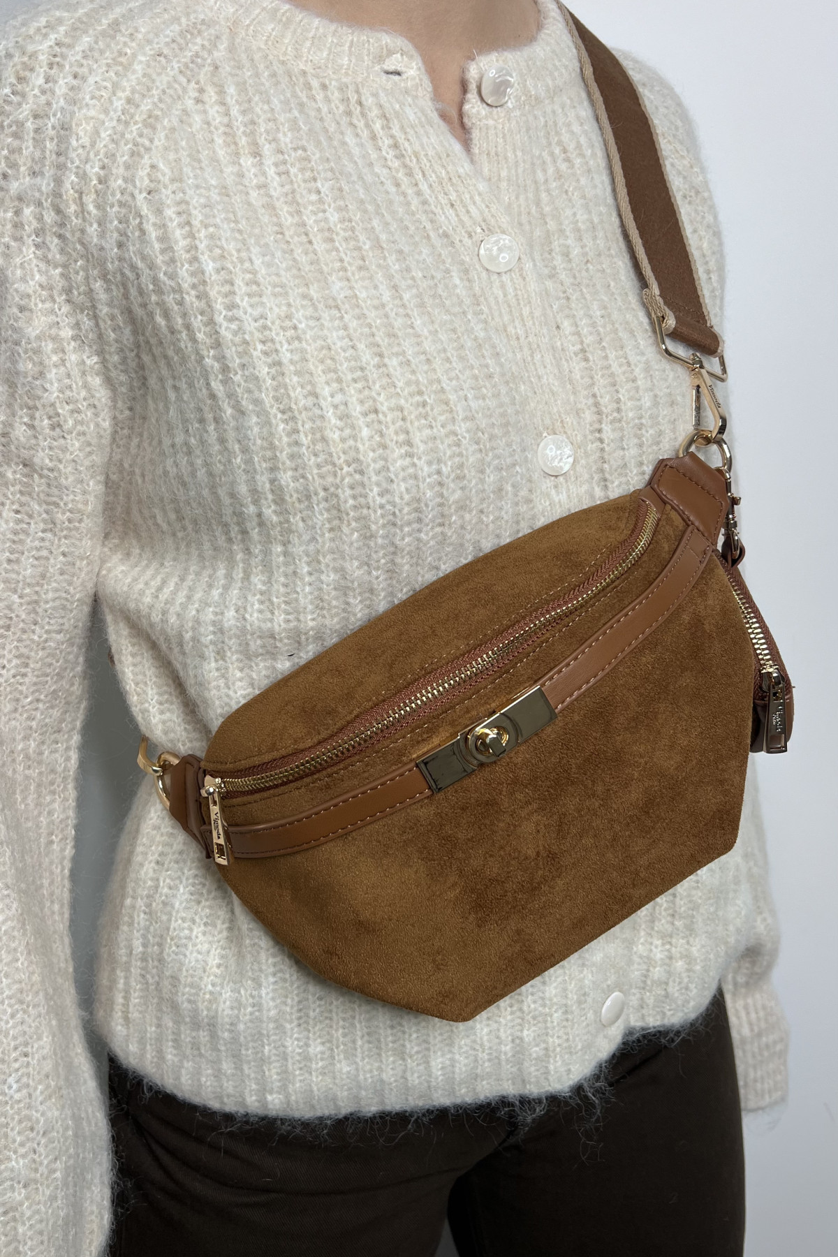 sac banane camel avec petit porte monnaie rond vimoda  (3)