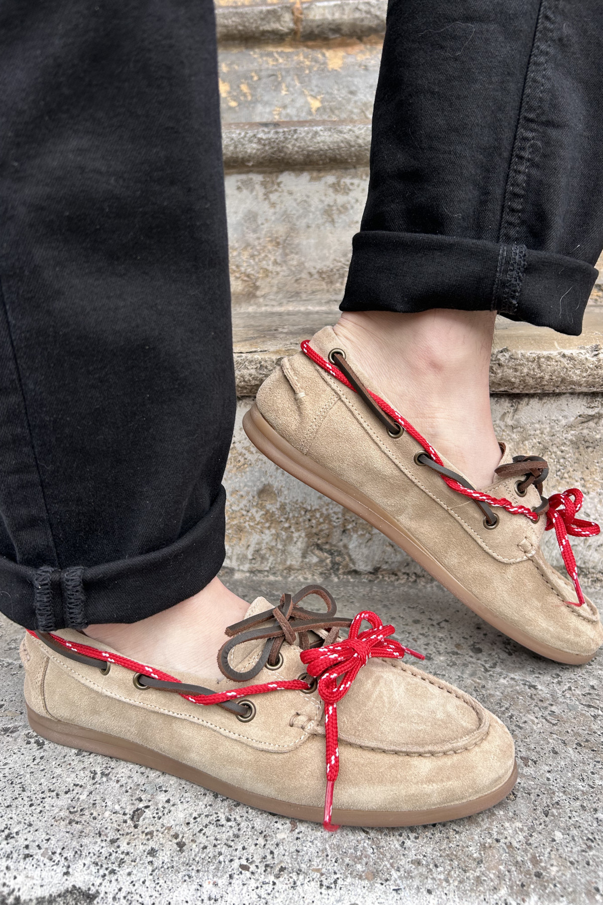 semerdjian mocassins beige à gros lacets marrons (2)