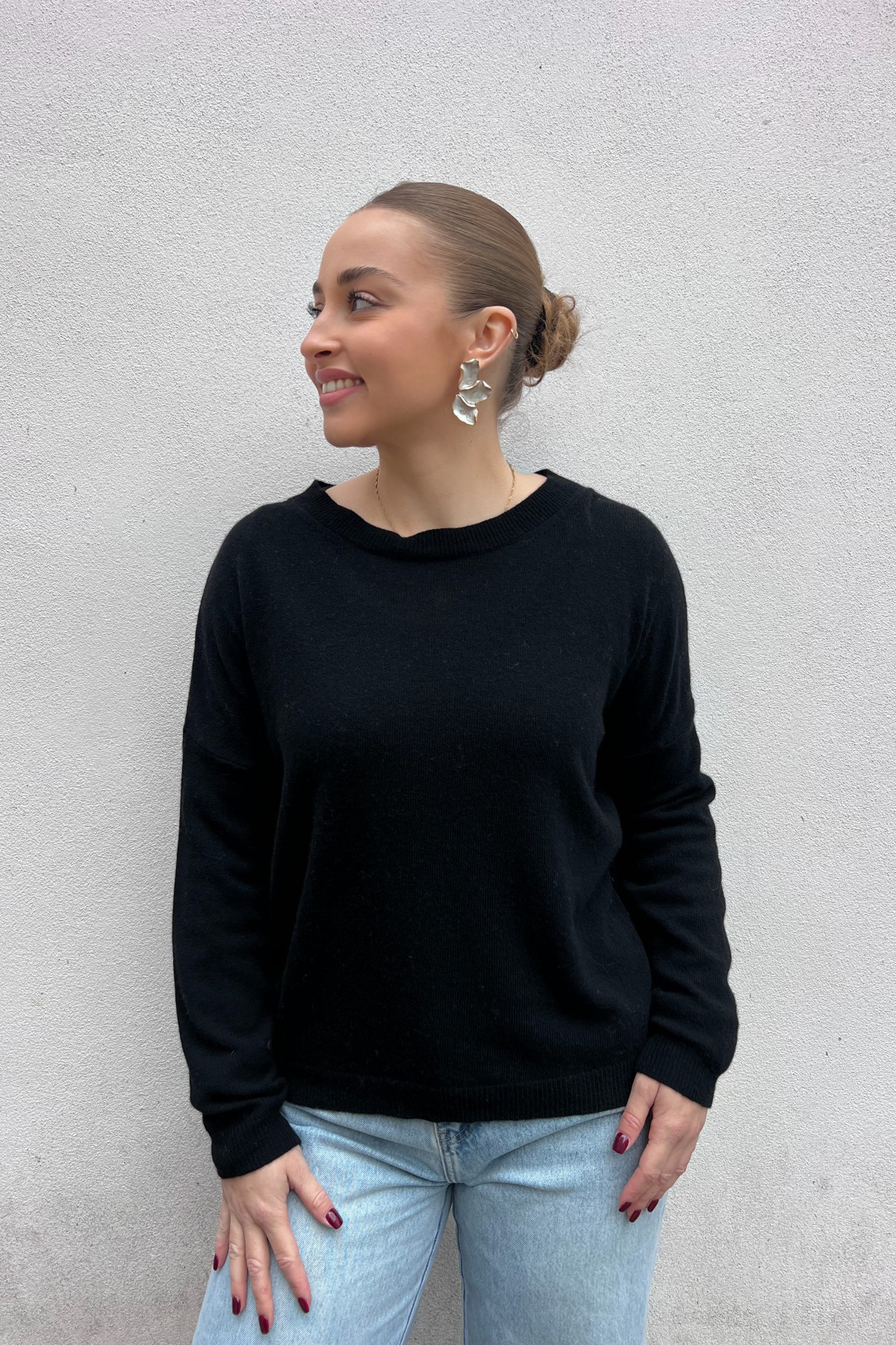 chummy pull fin en cachemire noir (1)