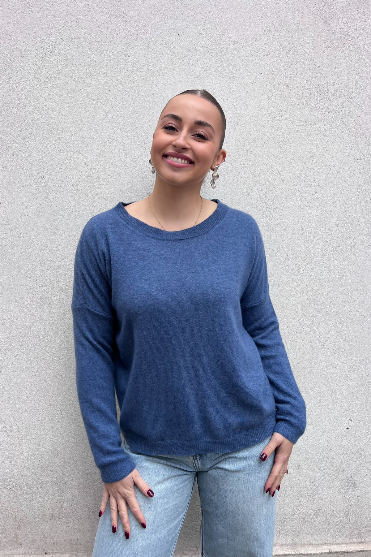 chummy pull fin en cachemire bleu (1)