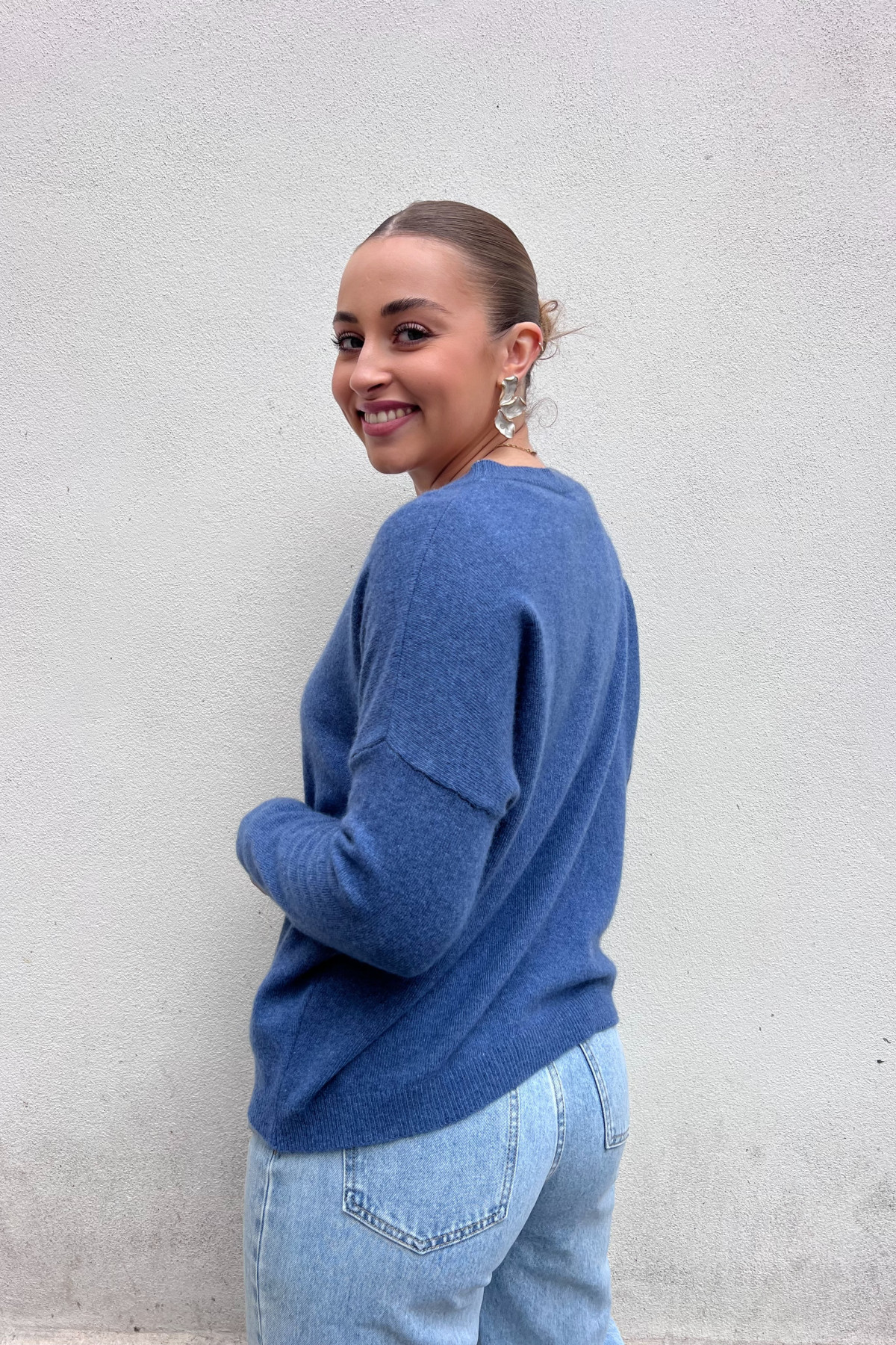 chummy pull fin en cachemire bleu (3)