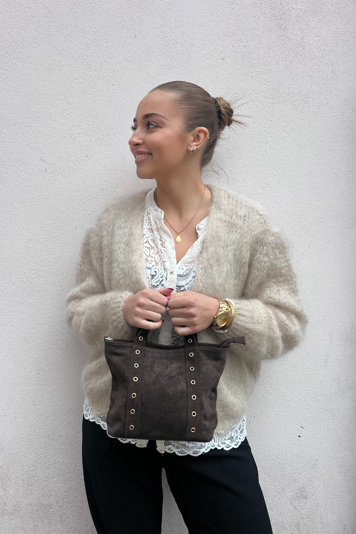 sac chummy en cuir suédé couleur chocolat (1)