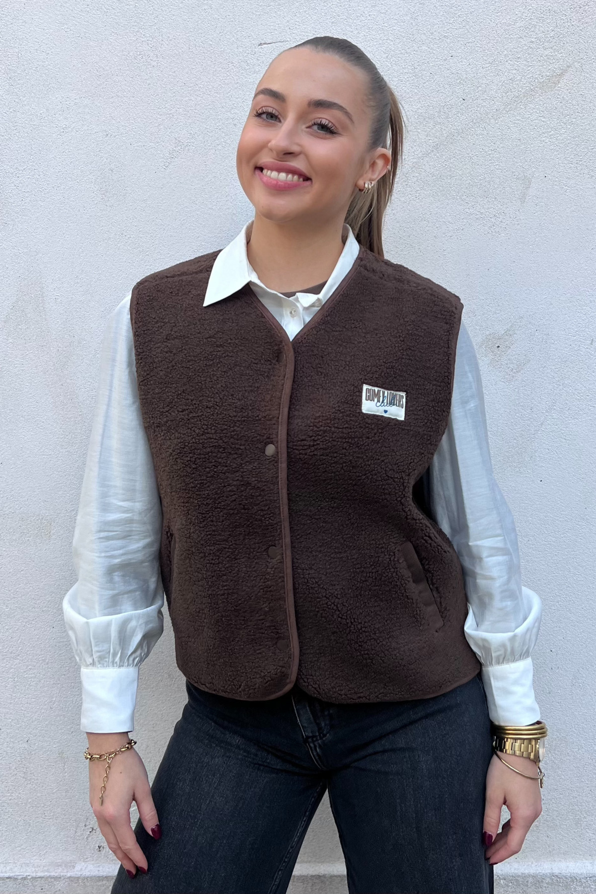 chummy veste sherpa sans manches avec poches avant choco 497 (1)