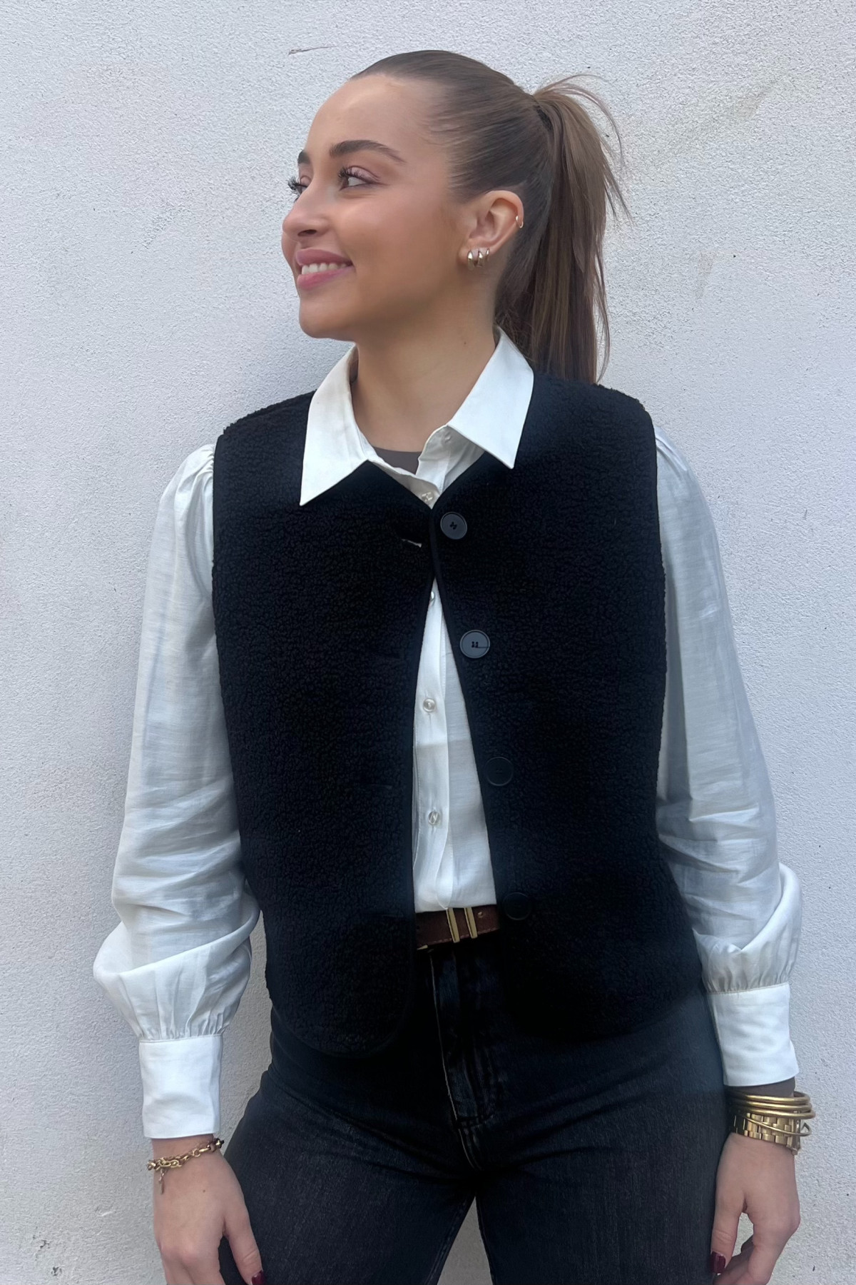 chummy sherpa sans manches noire (2)