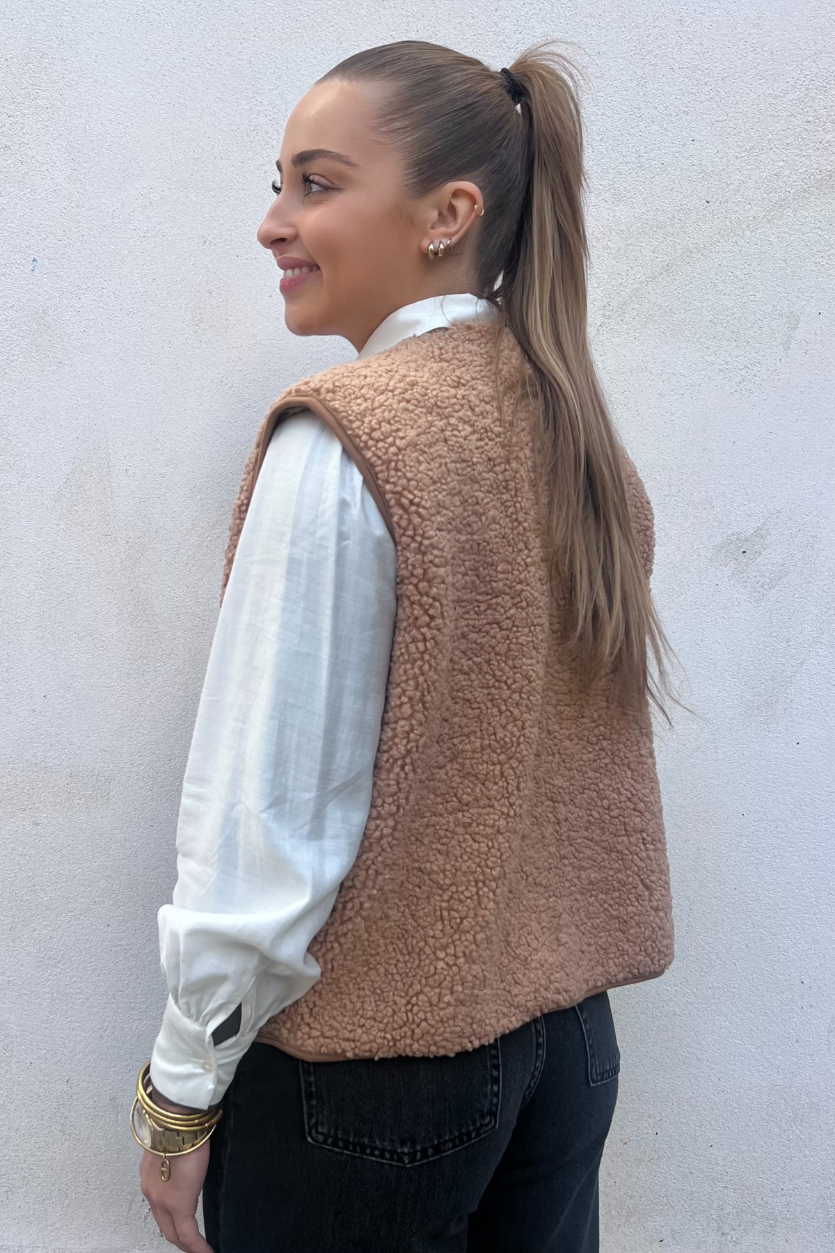 chummy sherpa sans manches taupe be awesome 2070 (3)