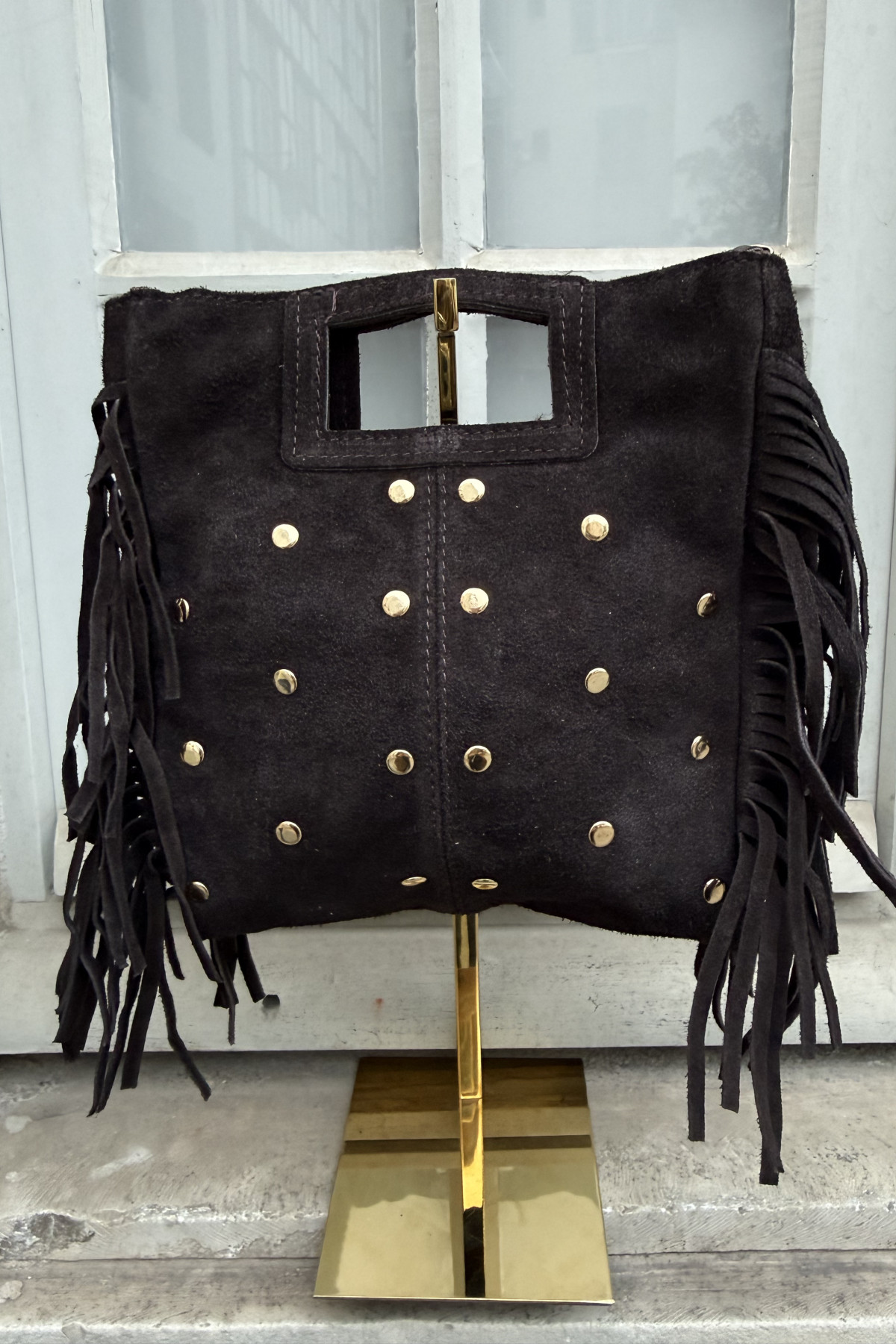 chummy sac marion en cuir à oeillets métalliques (3)