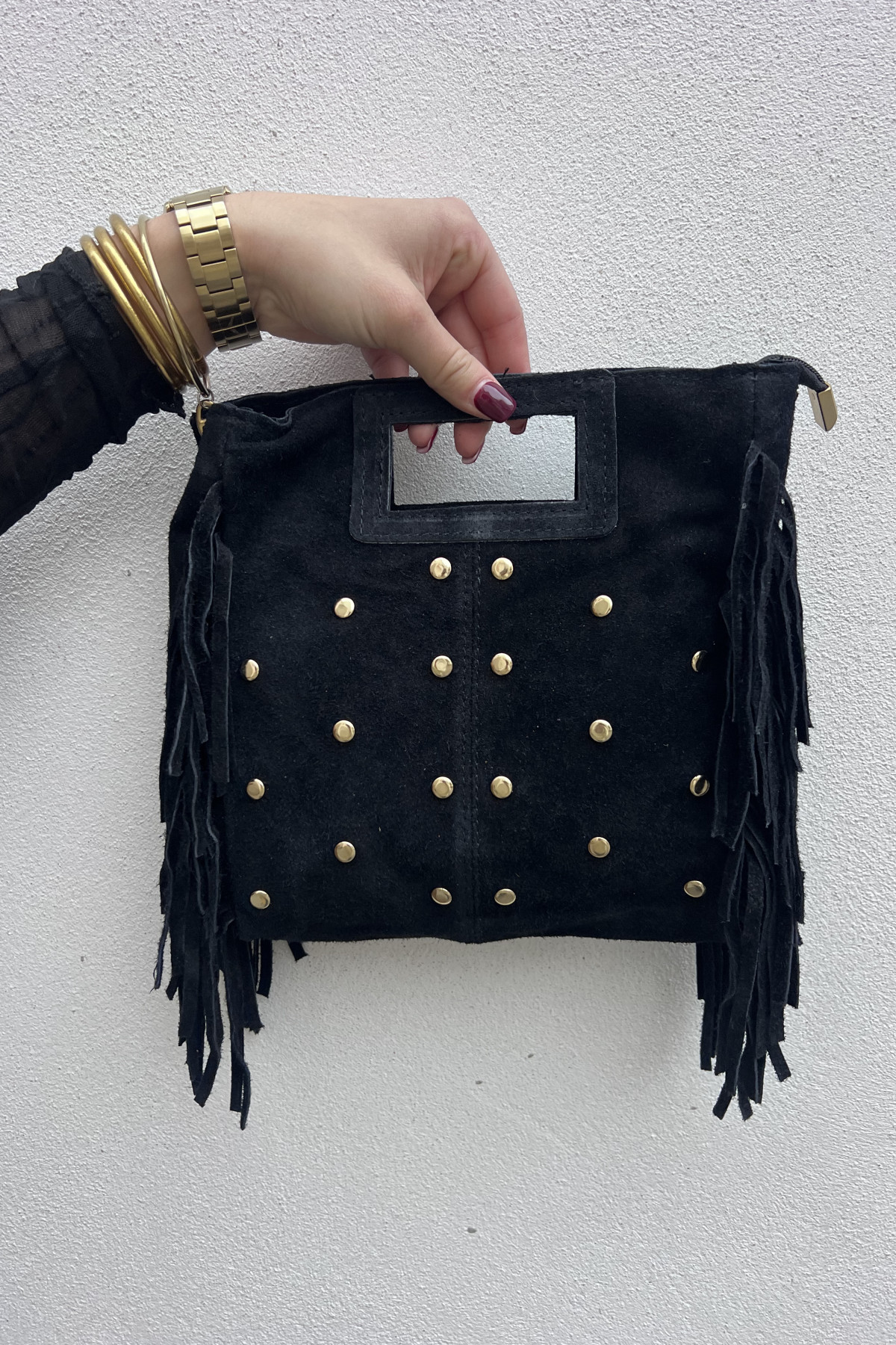 chummy sac marion en cuir à oeillets métalliques noir (4)