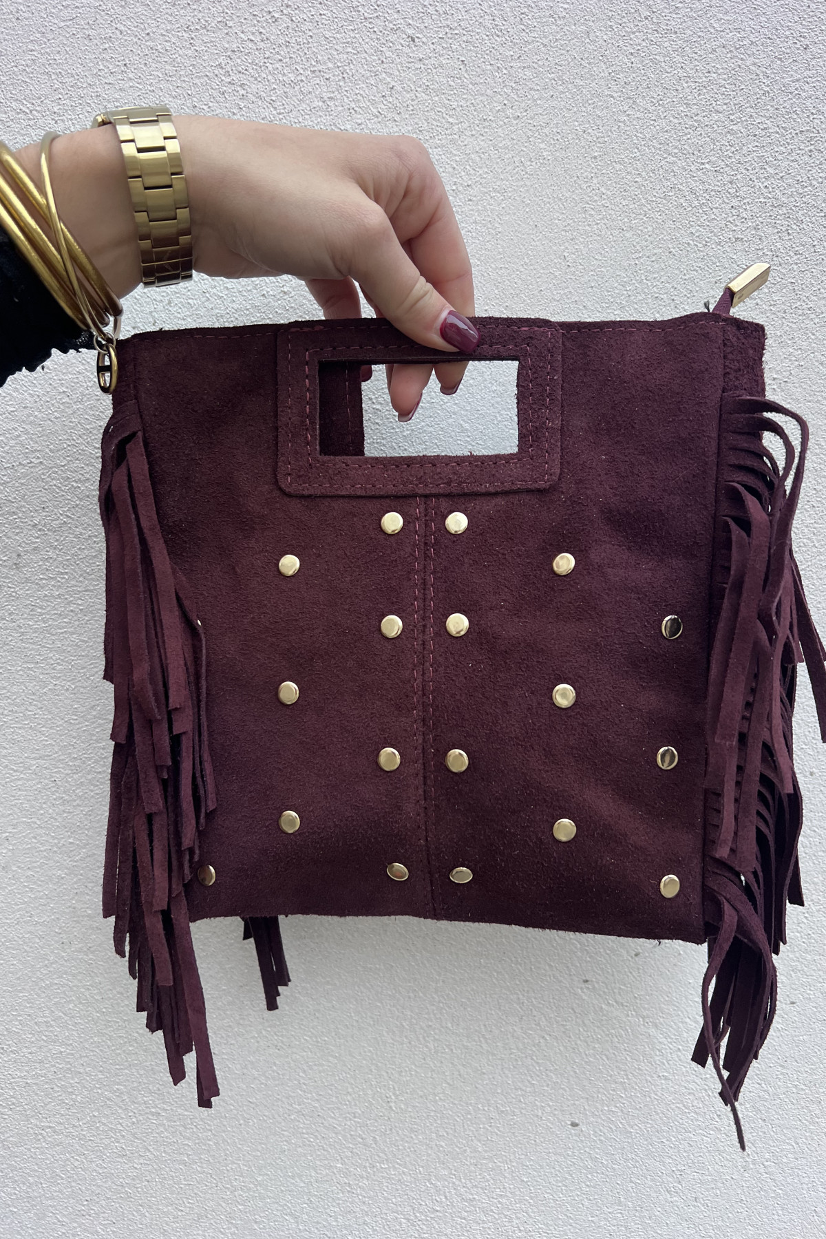 chummy sac marion en cuir à oeillets métalliques bordeaux (4)