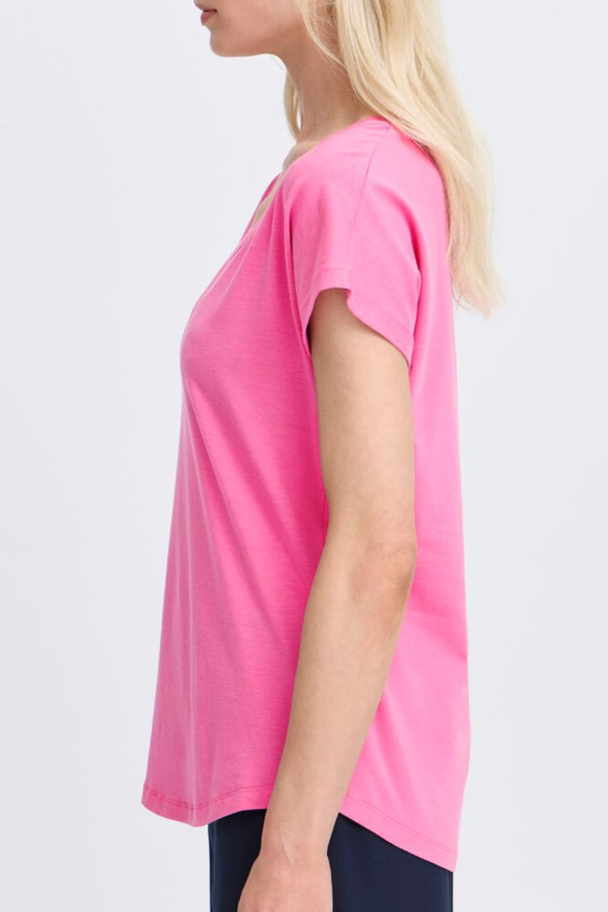 b young tshirt uni rose by pamila 20804205 (4)